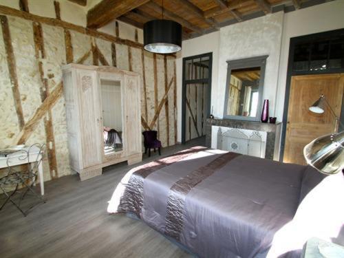 Du Cote De Chez Jeanne Hotel Fources Bagian luar foto