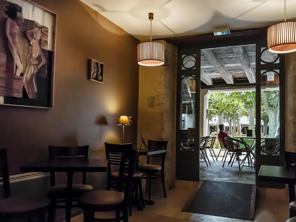 Du Cote De Chez Jeanne Hotel Fources Bagian luar foto