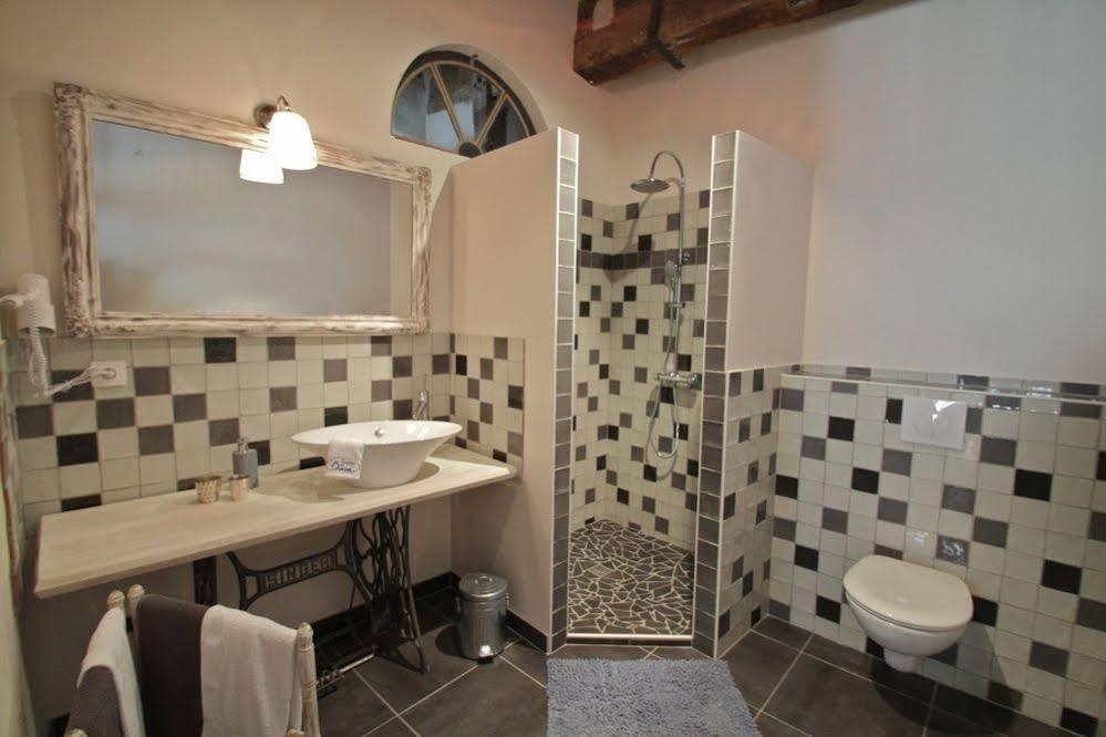 Du Cote De Chez Jeanne Hotel Fources Bagian luar foto